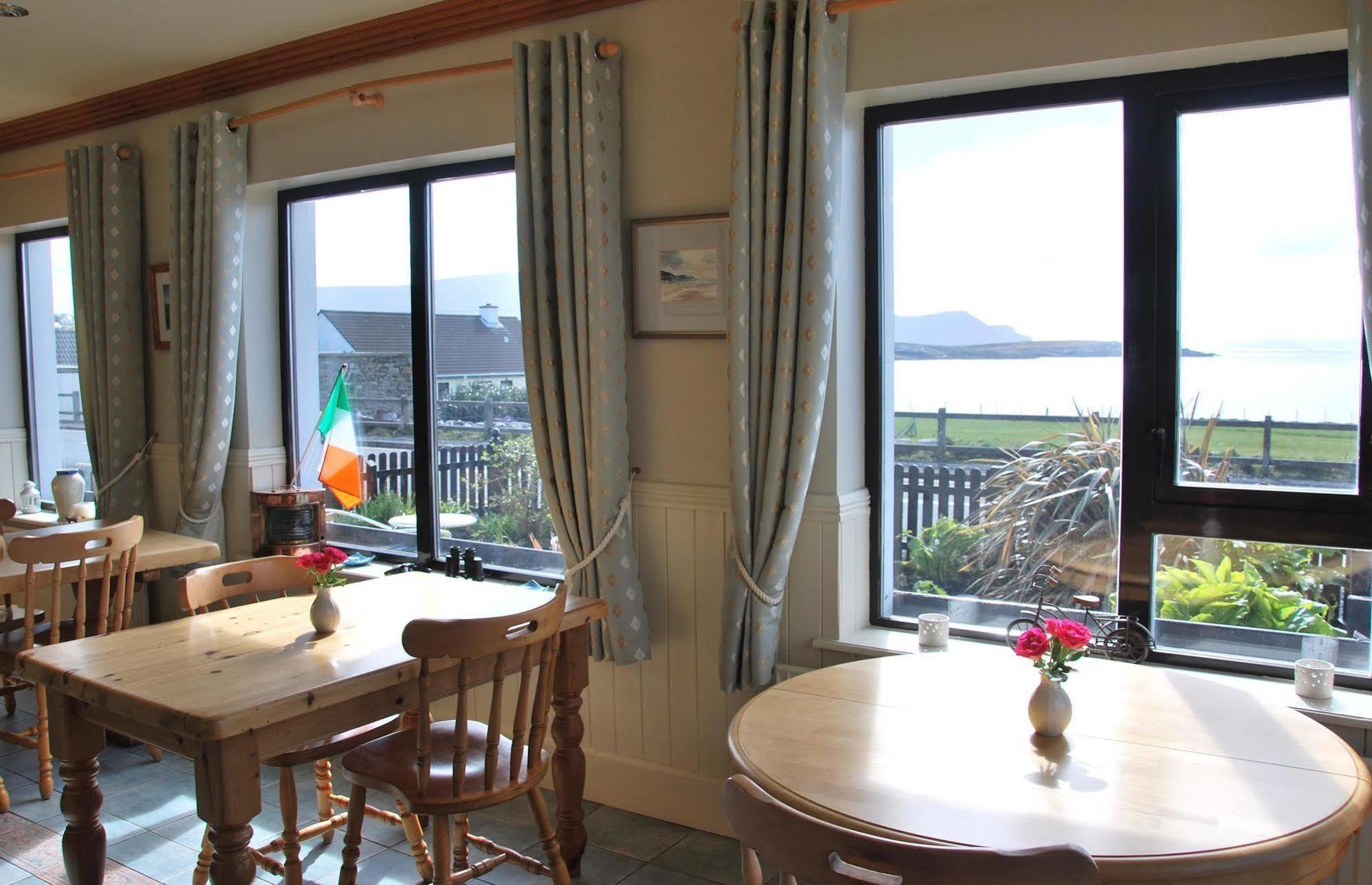 Teach Cruachan Bed&Breakfast Dooagh Exterior foto